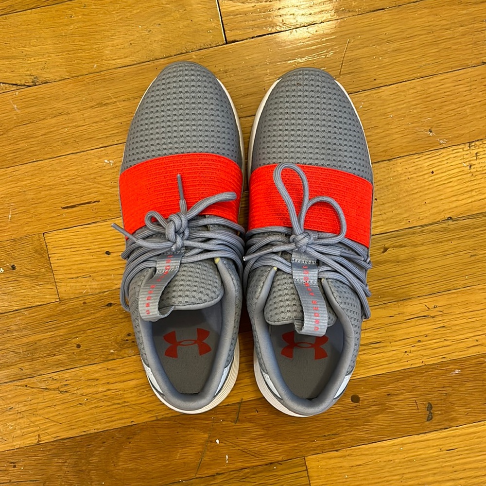 Under Armor women’s sneakers